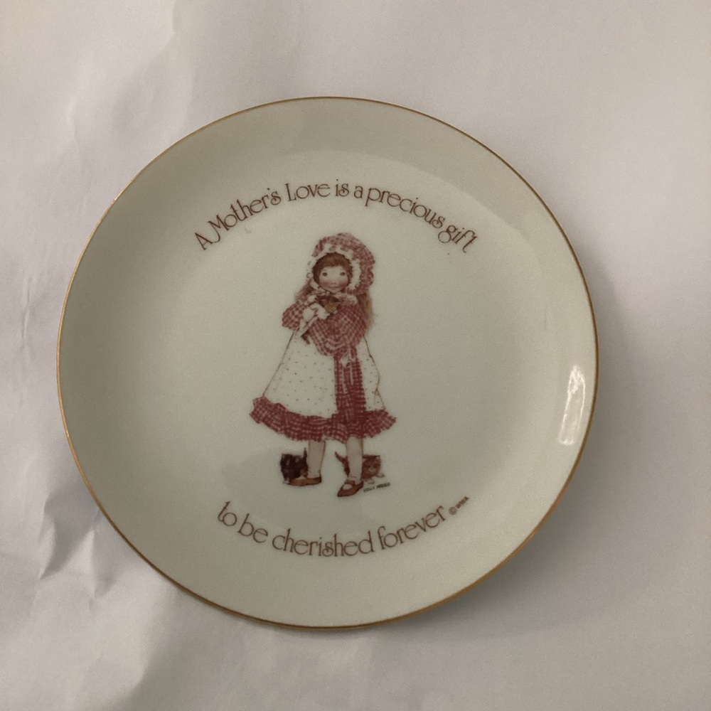 Vintage Holly Hobbie 6” deco plate